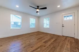1614 Holly St, Austin, TX 78702 - Photo 12