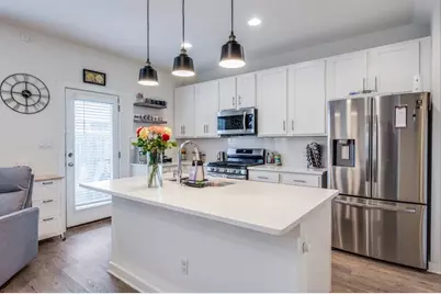 5160 N A W Grimes Boulevard #124(7), Round Rock, TX 78665 - Photo 4