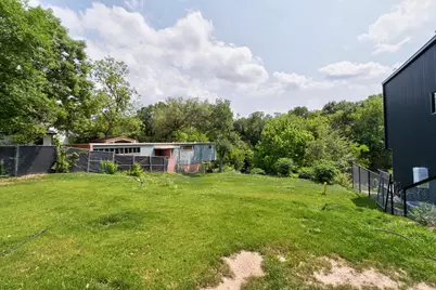 1113 W 31 Street, Austin, TX 78705 - Photo 6