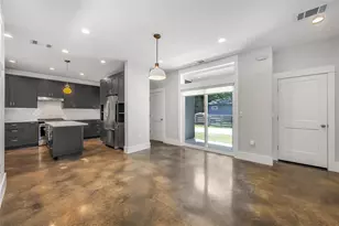 2821 Castro St, Austin, TX 78702 - Photo 6
