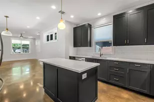 2821 Castro St, Austin, TX 78702 - Photo 10