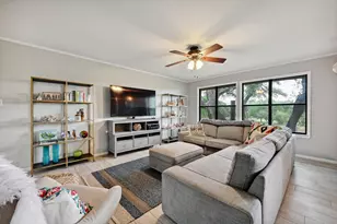 9209 Rock Way Dr, Austin, TX 78736 - Photo 8