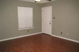 2500 Burleson Rd, Austin, TX 78741 - Photo 4