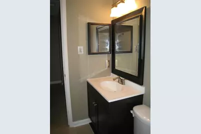 2500 Burleson Road #402, Austin, TX 78741 - Photo 12