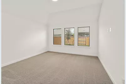 119 Malibu, Hutto, TX 78634 - Photo 14