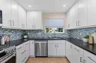 4111 Everest Ln, Austin, TX 78727 - Photo 10