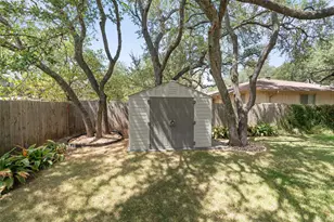 4111 Everest Ln, Austin, TX 78727 - Photo 32