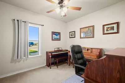 19700 Engelmann Lane, Manor, TX 78653 - Photo 20