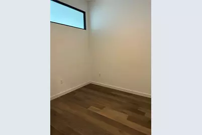 800 Embassy Drive #505, Austin, TX 78702 - Photo 14