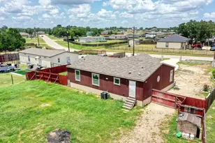 181 Pasadera Dr, Elgin, TX 78621 - Photo 30