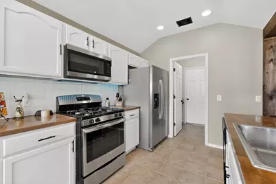 15104 Mimebark Way, Austin, TX 78724 - Photo 14