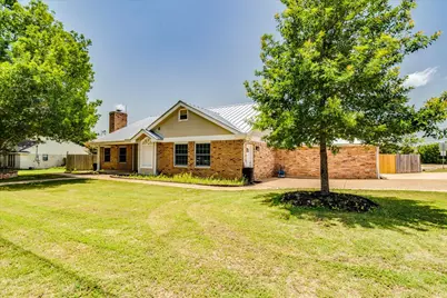 301 Verbena Drive, Kyle, TX 78640 - Photo 8
