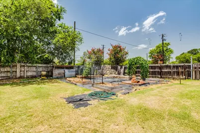 301 Verbena Drive, Kyle, TX 78640 - Photo 38