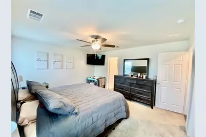 110 W Point Way, Elgin, TX 78621 - Photo 10