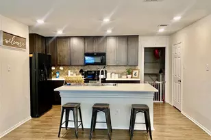 110 W Point Way, Elgin, TX 78621 - Photo 6