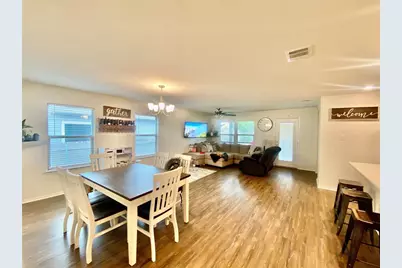 110 W Point Way, Elgin, TX 78621 - Photo 4