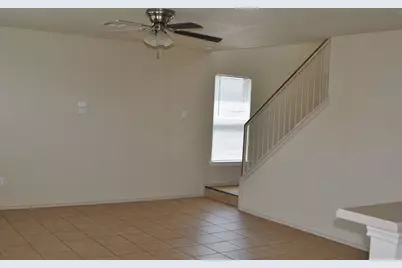 12913 Thomas Jefferson Street, Manor, TX 78653 - Photo 4