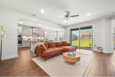 7710 Ellas Inlet Drive, Austin, TX 78744 - Photo 8