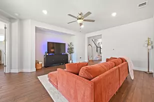 7710 Ellas Inlt Dr, Austin, TX 78744 - Photo 10