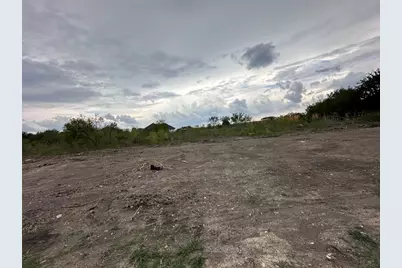 350 Engelke Road, Niederwald, TX 78640 - Photo 6