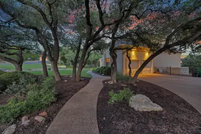 17909 Kingfisher Ridge Drive, Lago Vista, TX 78645 - Photo 38