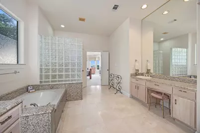 17909 Kingfisher Ridge Drive, Lago Vista, TX 78645 - Photo 20