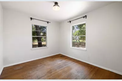 1609 Larkwood Drive, Austin, TX 78723 - Photo 28