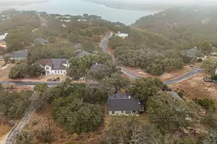 103 Kendall Dr, Spicewood, TX 78669 - Photo 34