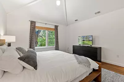 2202 Montclaire Street, Austin, TX 78704 - Photo 18