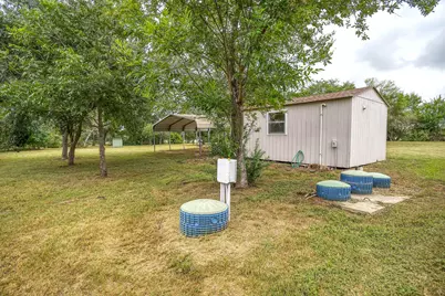 901 State Highway 21 Highway W, Cedar Creek, TX 78612 - Photo 10