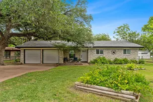 11807 Oakwood Dr, Austin, TX 78753 - Photo 2