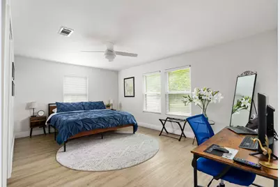 11807 Oakwood Drive, Austin, TX 78753 - Photo 6