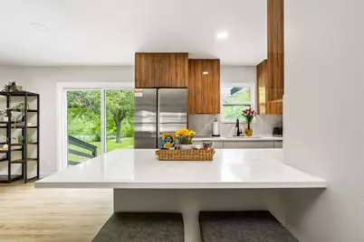 11807 Oakwood Drive, Austin, TX 78753 - Photo 10