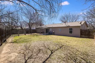 6257 River Oaks Dr, Kingsland, TX 78639 - Photo 16