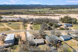 6257 River Oaks Dr, Kingsland, TX 78639 - Photo 18