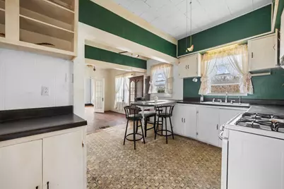 401 S Love Avenue, Florence, TX 76527 - Photo 14