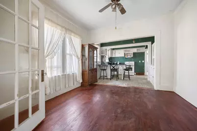 401 S Love Avenue, Florence, TX 76527 - Photo 8