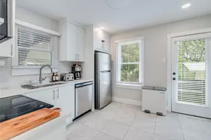 1317 Newning Ave, Austin, TX 78704 - Photo 24