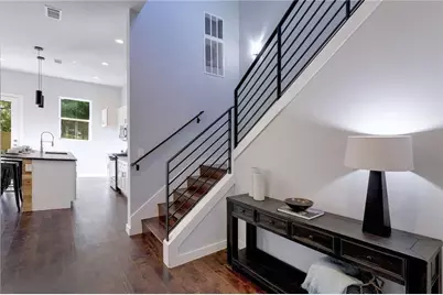 6405 Chesterfield Avenue #A, Austin, TX 78752 - Photo 2