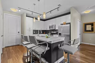 1900 Barton Springs Rd, Austin, TX 78704 - Photo 6