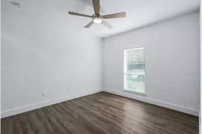 114 E 31st Street #314, Austin, TX 78705 - Photo 12
