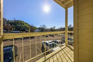 114 E 31st St, Austin, TX 78705 - Photo 18