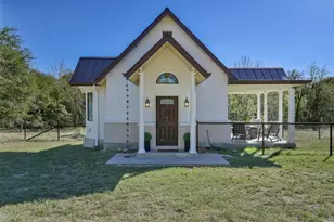 1355 Crystal Springs Ct, Salado, TX 76571 - Photo 36