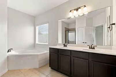 1524 Treeta Trail, Kyle, TX 78640 - Photo 20