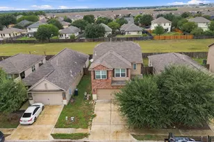 1524 Treeta Trail, Kyle, TX 78640 - Photo 34