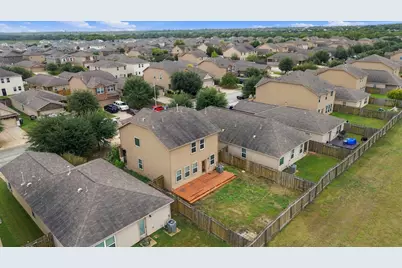 1524 Treeta Trail, Kyle, TX 78640 - Photo 32