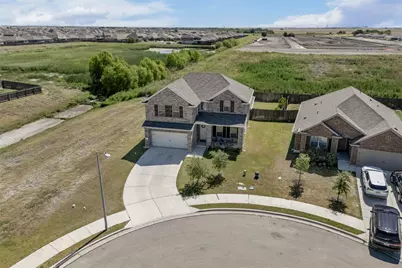 718 Sassafras Street, Hutto, TX 78634 - Photo 26