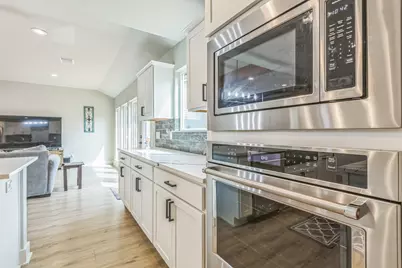 2403 Belaire East Lane, Granite Shoals, TX 78654 - Photo 16