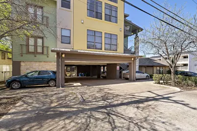 907 Duncan Lane #302, Austin, TX 78705 - Photo 2