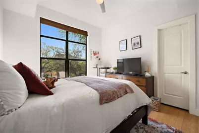 907 Duncan Lane #302, Austin, TX 78705 - Photo 18